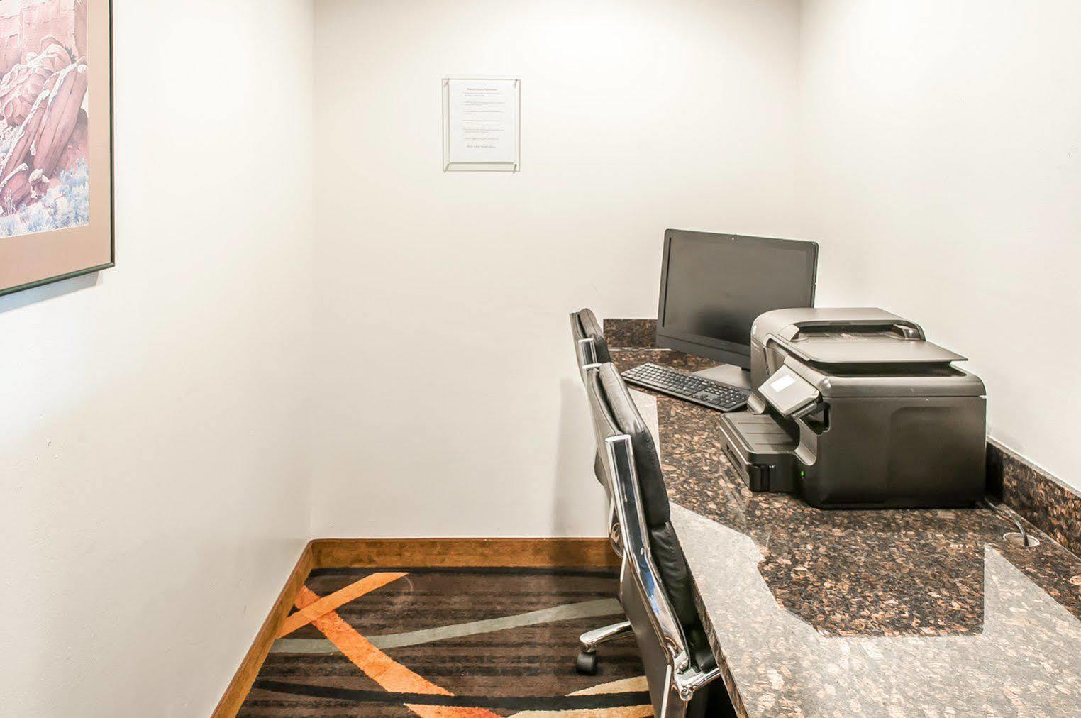 Premier Extended Stay Hobbs Exterior foto